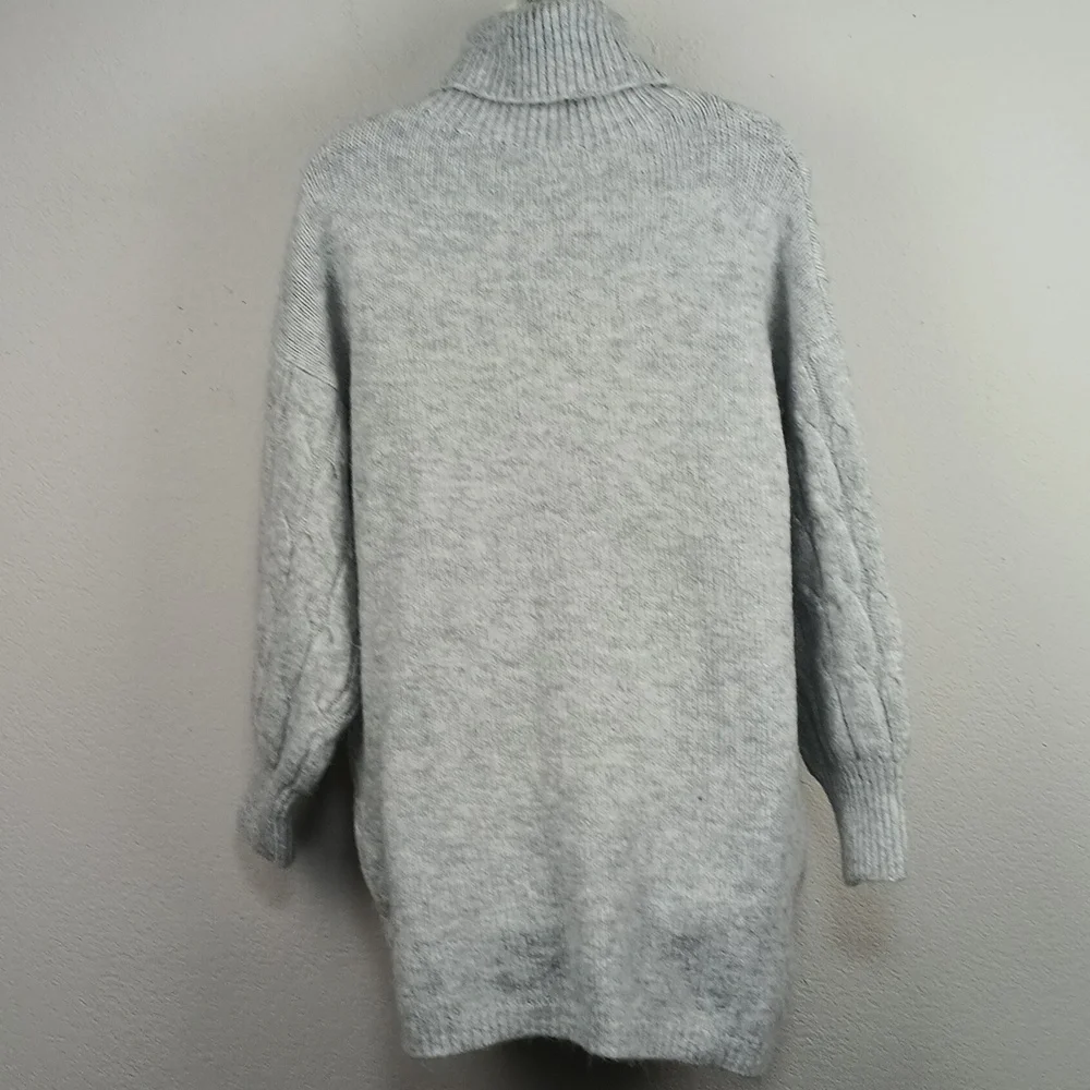 G B Womens Gray Cable Knit Turtleneck Oversized Chunky  Sweater sz M Preppy